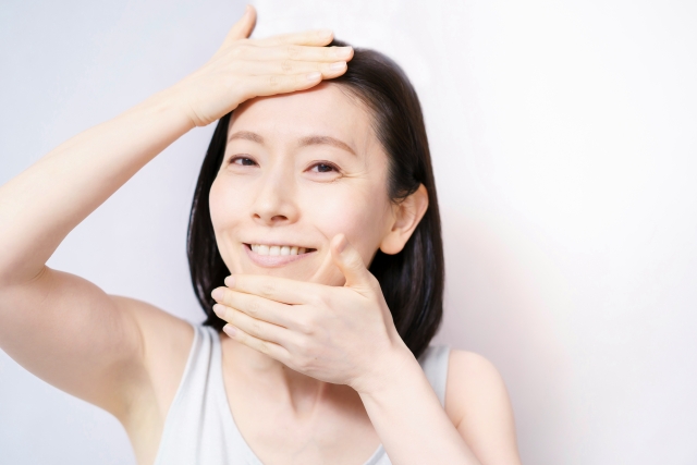 （その顔ヨガ！合ってる？）表情筋体操が逆効果な理由